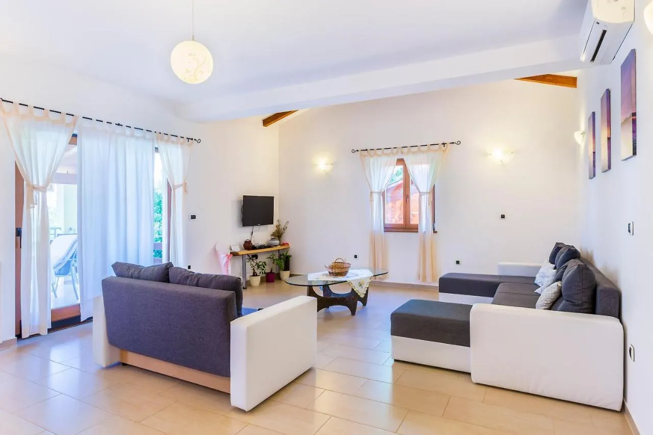 Villa Vanja Medulin 0*,  Croatia
