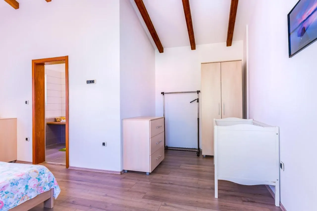 Villa Vanja Medulin Croatia